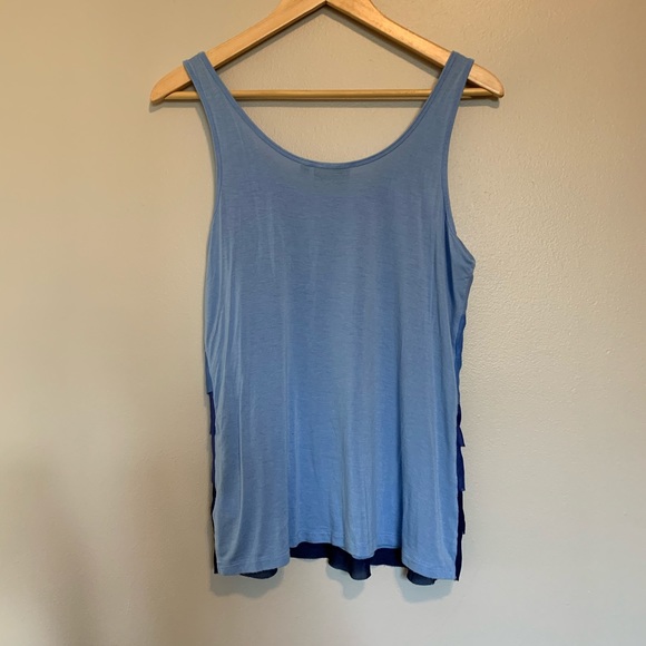 Blue ombré tank - Picture 3 of 3